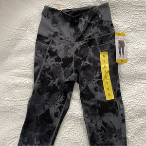 Danskin leggings